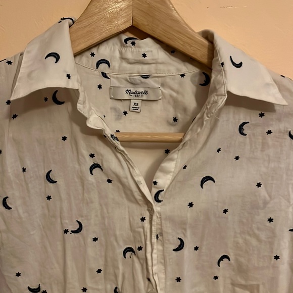 Celestial button down - Picture 4 of 4